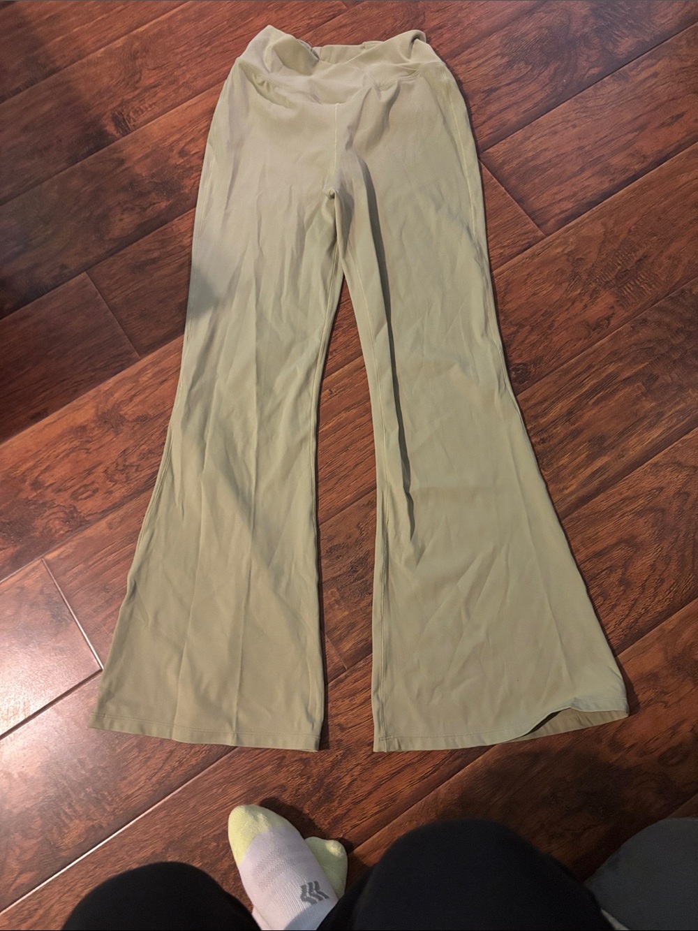 Women’s Sage Green Wide-Leg Pants